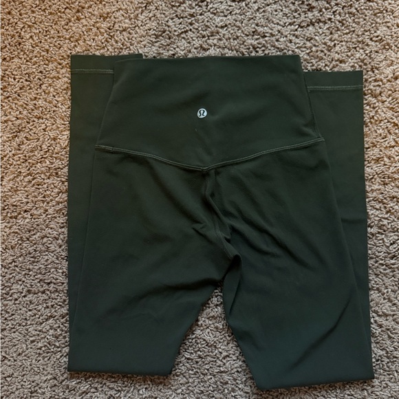 lululemon Align High-Rise Pant 25”
Dark Olive
Size 2 - Picture 2 of 3